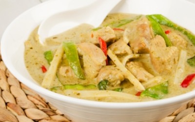 Hühnersuppe mit Kokos